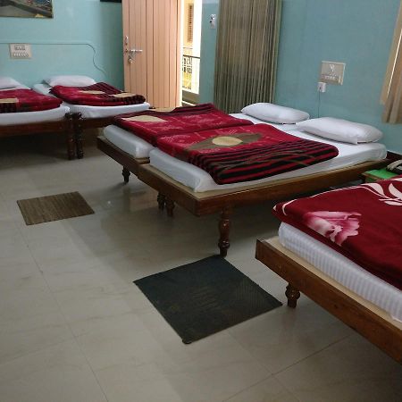 Hotel Raj Mahal Chikmagalūr Extérieur photo