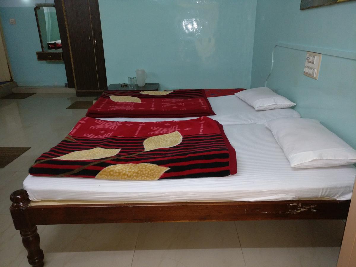 Hotel Raj Mahal Chikmagalūr Extérieur photo